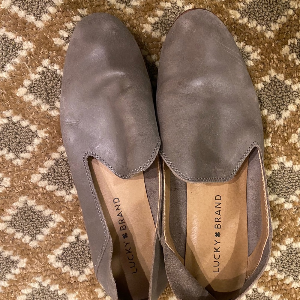 Lucky brand 100% genuine leather flats
